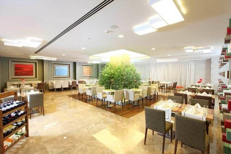 Ramada By Wyndham Istanbul Taksim