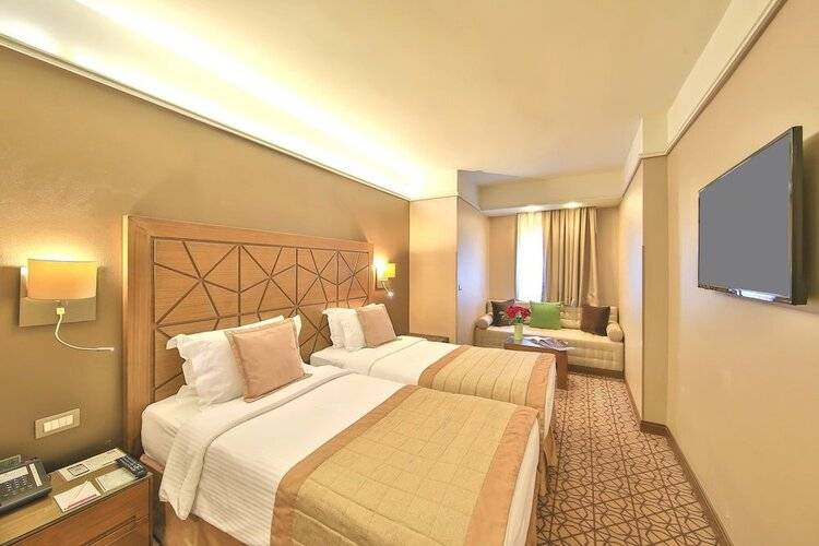 Ramada By Wyndham Istanbul Taksim