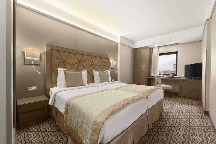 Ramada By Wyndham Istanbul Taksim