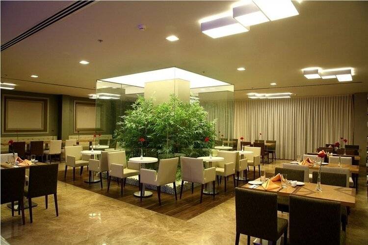 Ramada By Wyndham Istanbul Taksim