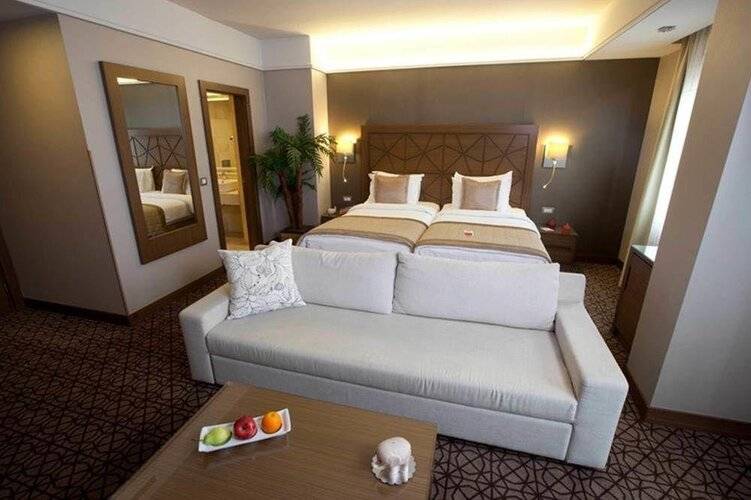 Ramada By Wyndham Istanbul Taksim