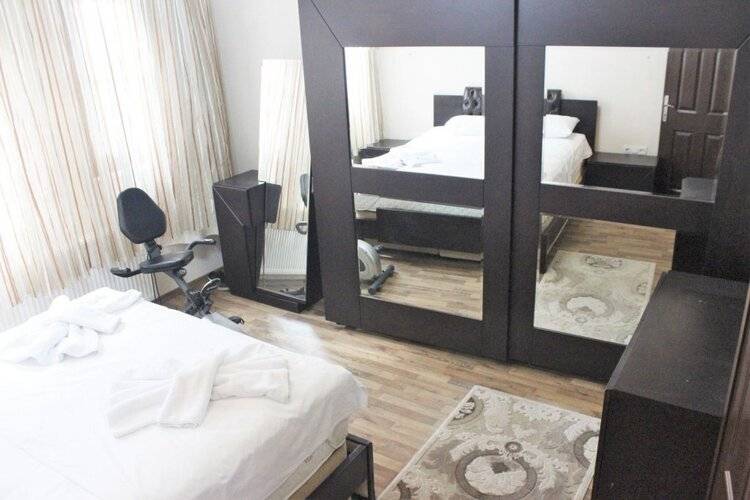 Grafen Hotel