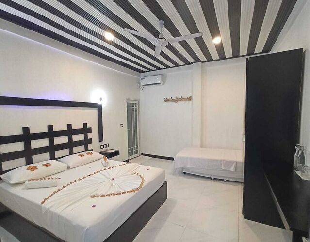 Dhonfulhafi Beach View & Spa