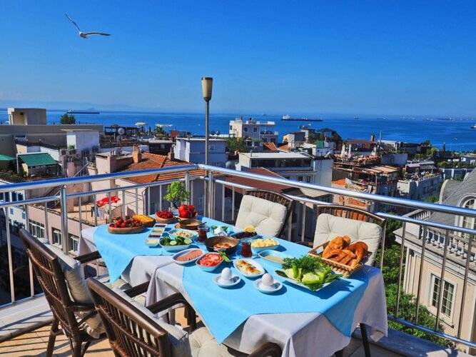 Sunrise Hotel