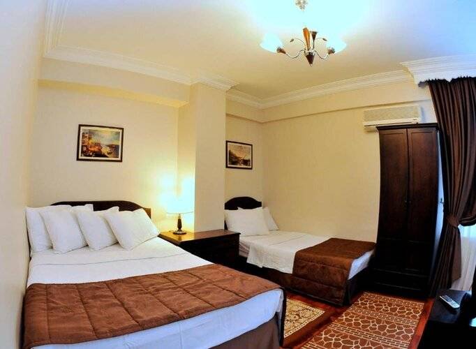 Sunrise Hotel