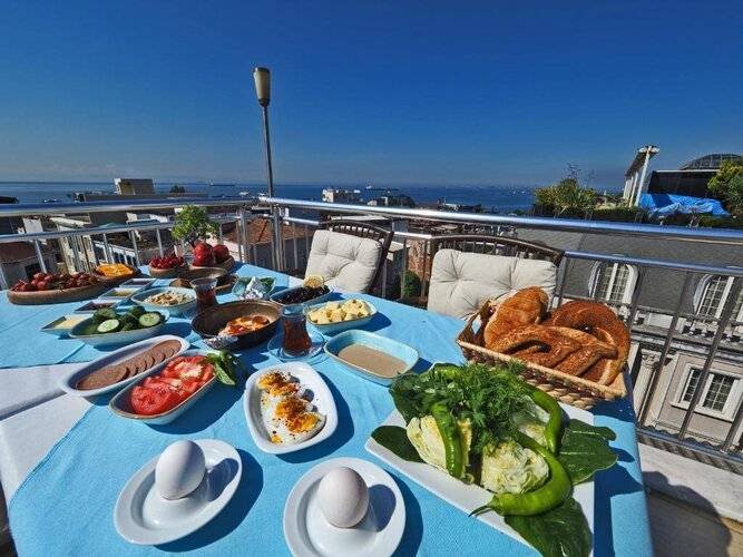 Sunrise Hotel