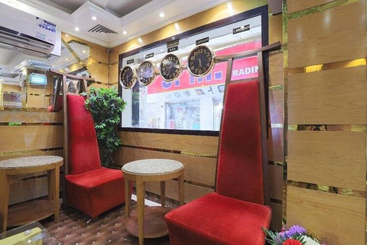 OYO 329 Down Town Hotel