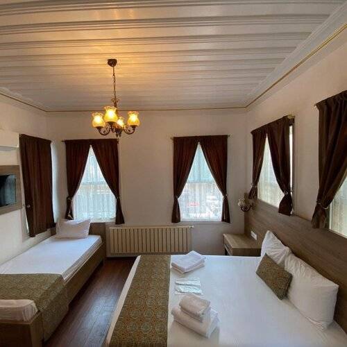 W. House Kadikoy
