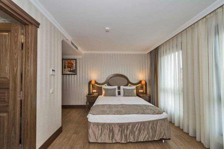 The Central Hotel