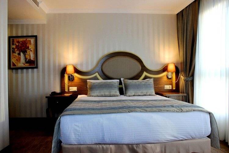The Central Hotel