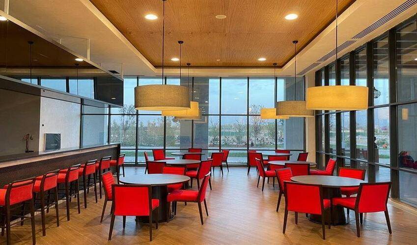 Farovon Hotel
