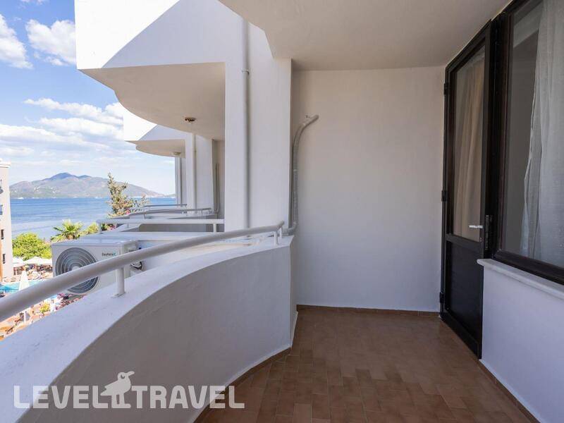 Фотография Hotel Caprea Beach