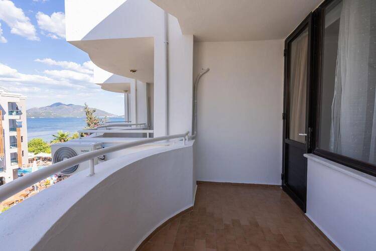 Hotel Caprea Beach