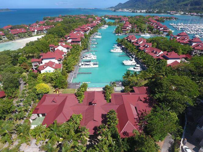 Eden Island Luxury Accommodation