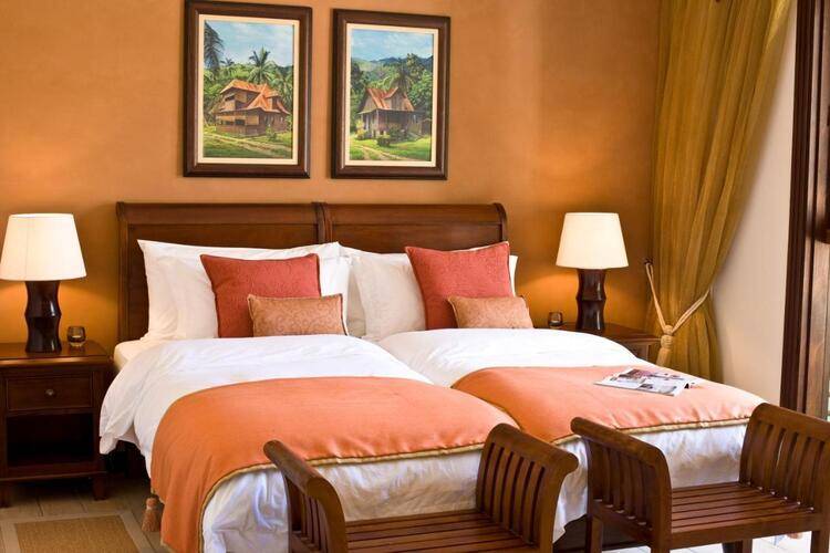 Eden Island Luxury Accommodation