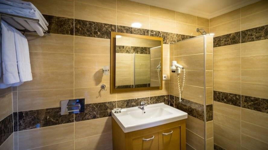 Gul Hotel