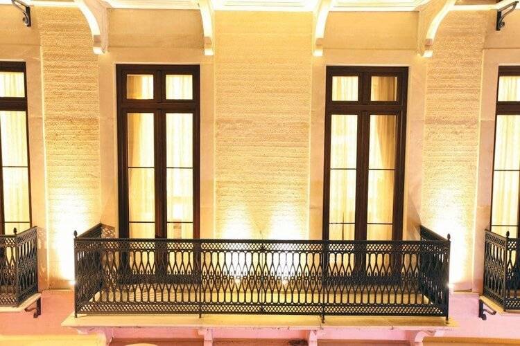 Pera Residence