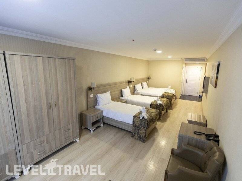 Фотография World Point Hotel