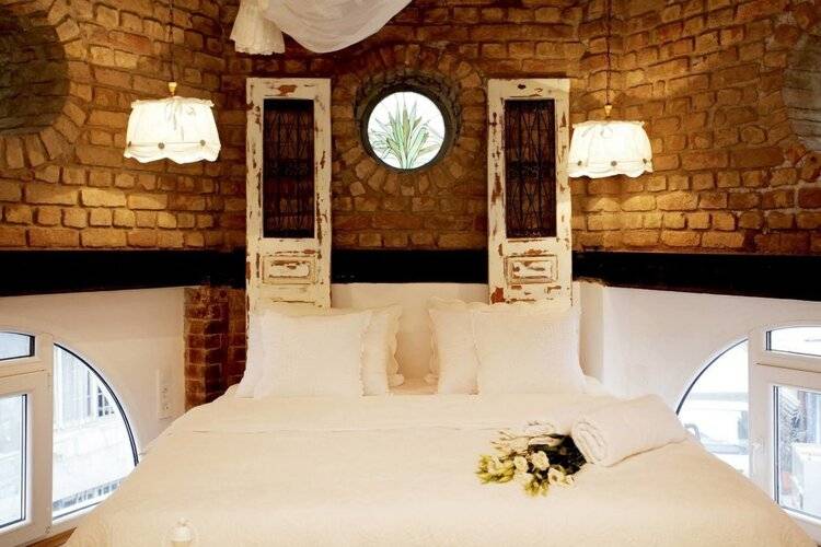 The White Swan Suites Beyoglu