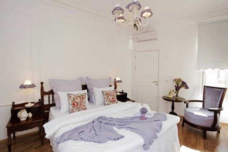 The White Swan Suites Beyoglu