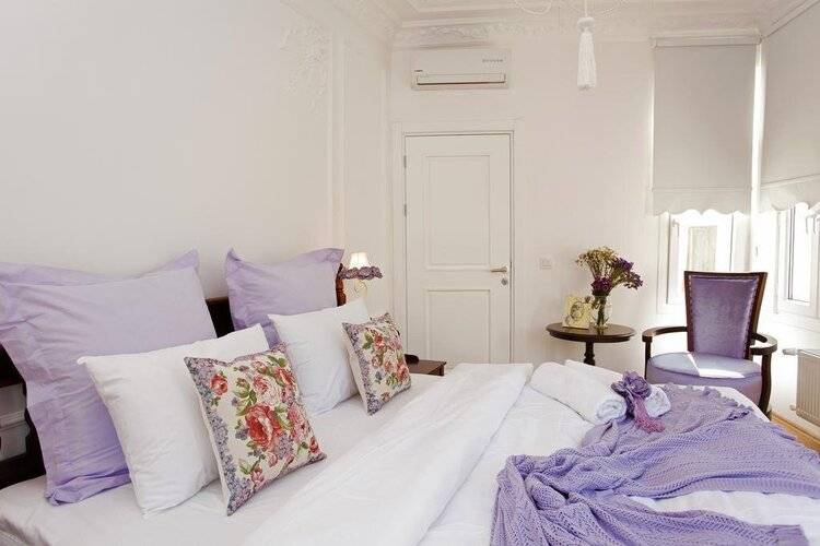 The White Swan Suites Beyoglu