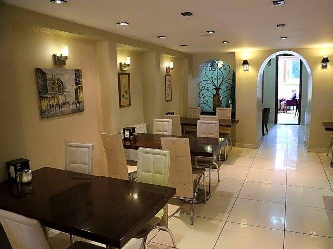 Modern Suites