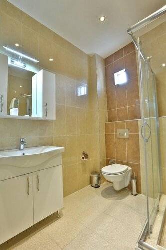 Modern Suites