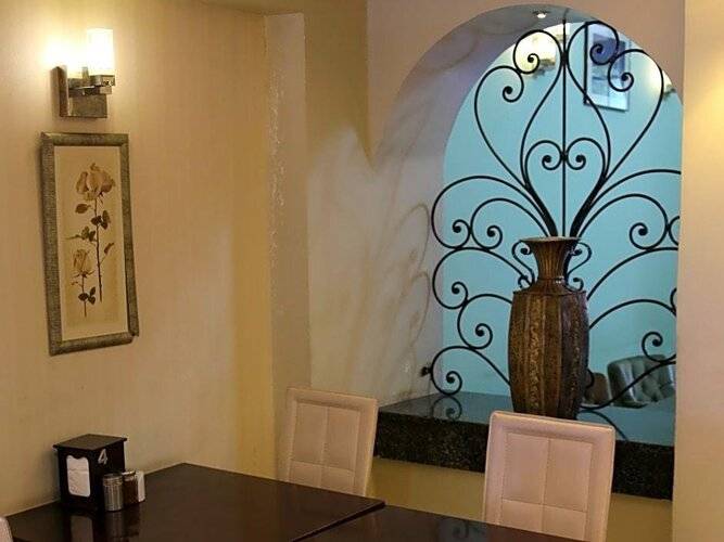 Modern Suites