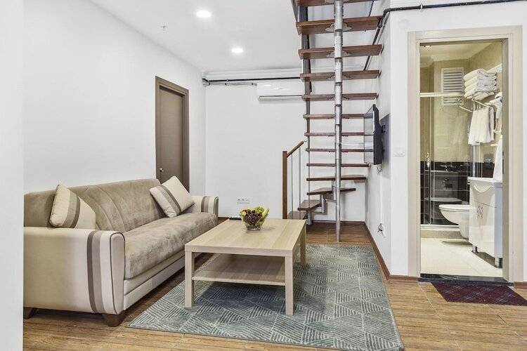 Modern Suites