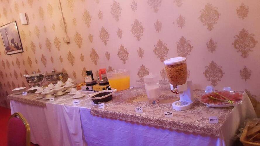 Al Raien Hotel Apartment