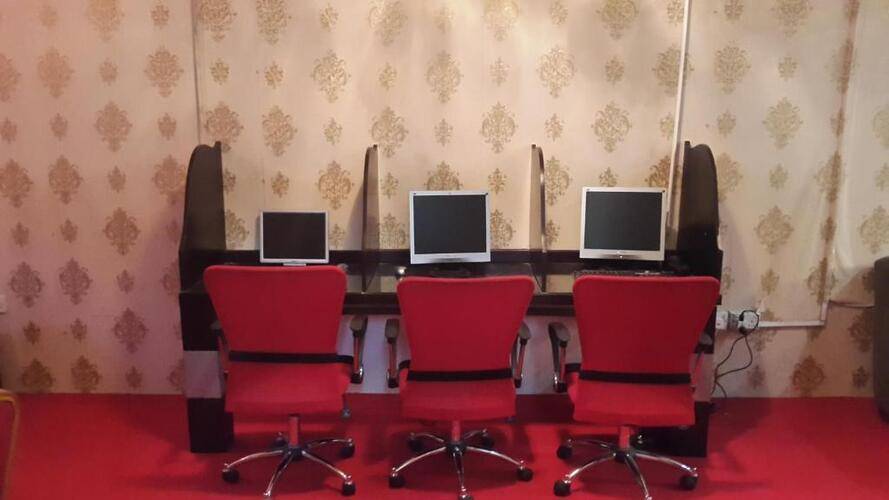Al Raien Hotel Apartment