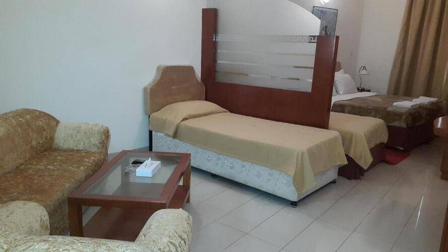 Al Raien Hotel Apartment