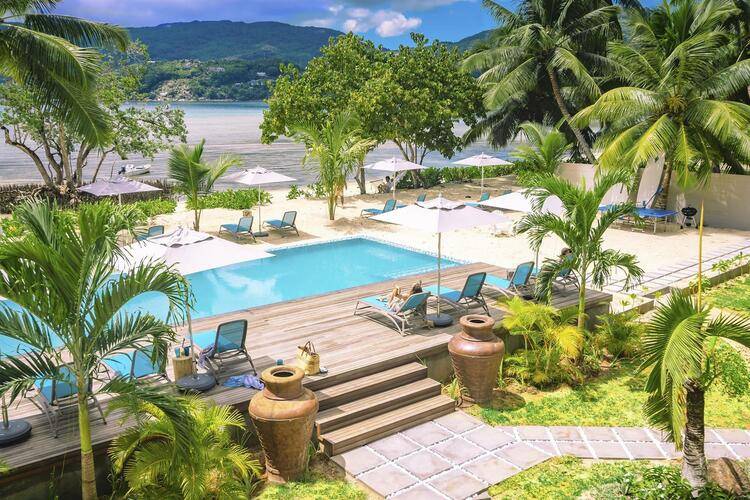 Pineapple Beach Villas (Adults Only 10+)