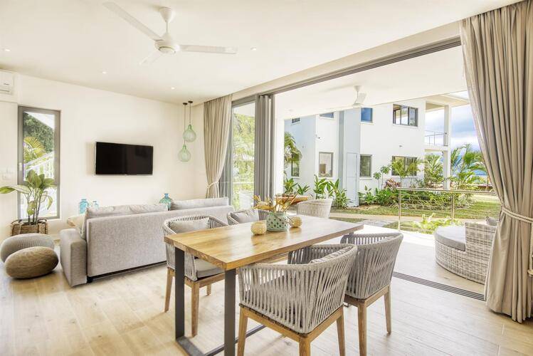 Pineapple Beach Villas (Adults Only 10+)
