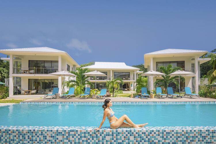 Pineapple Beach Villas (Adults Only 10+)