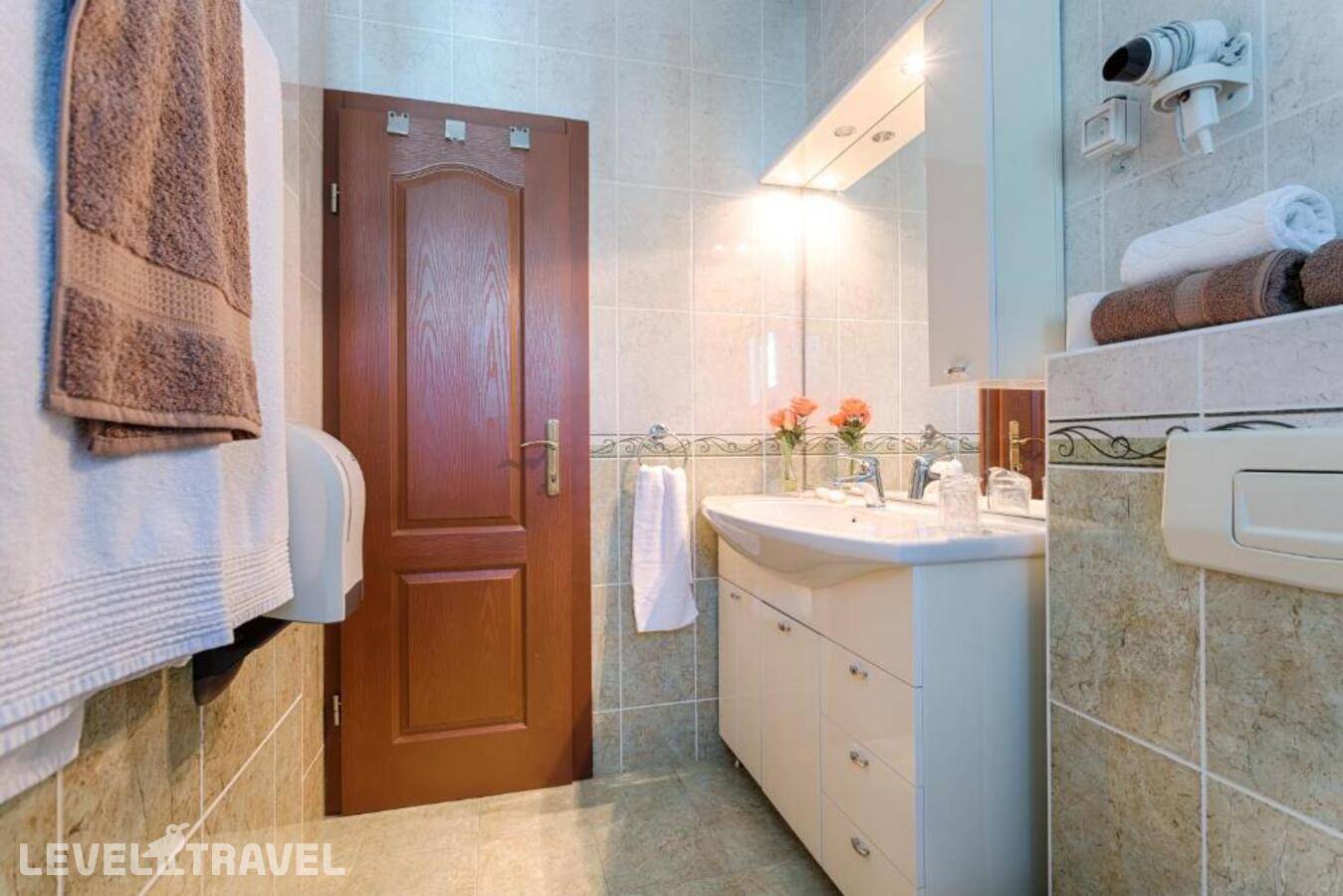 Изображение отеля 32