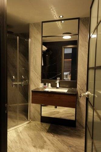 Levni Plus Hotel