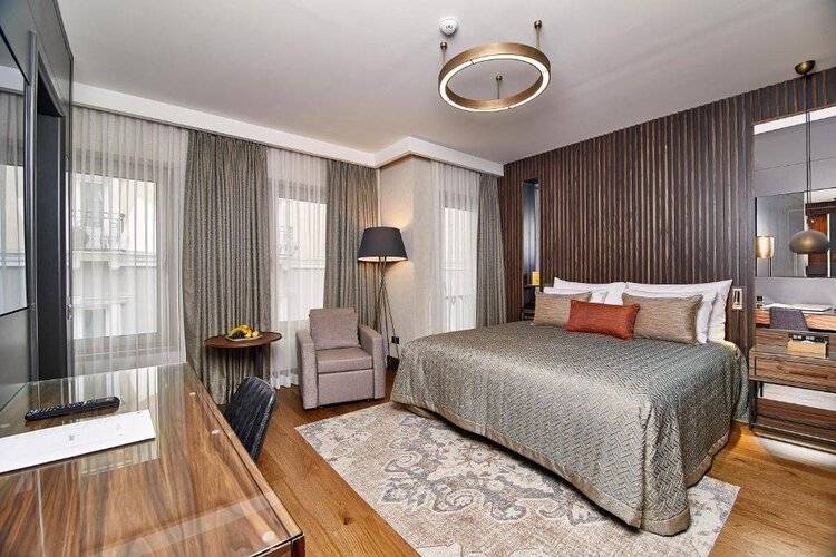 Levni Plus Hotel