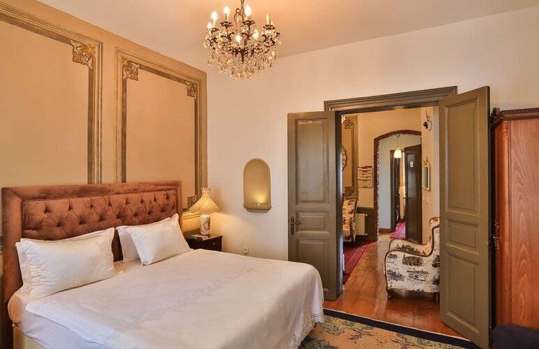 Faik Pasha Apartments