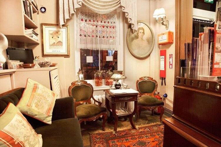 Faik Pasha Apartments