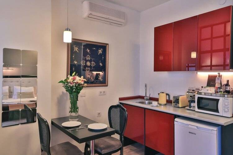 Faik Pasha Apartments