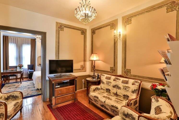Faik Pasha Apartments