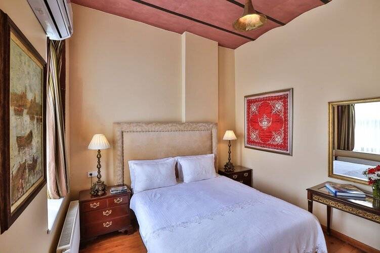 Faik Pasha Apartments