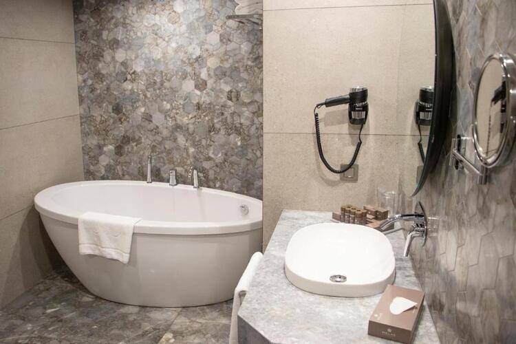 Melas Istanbul Hotel