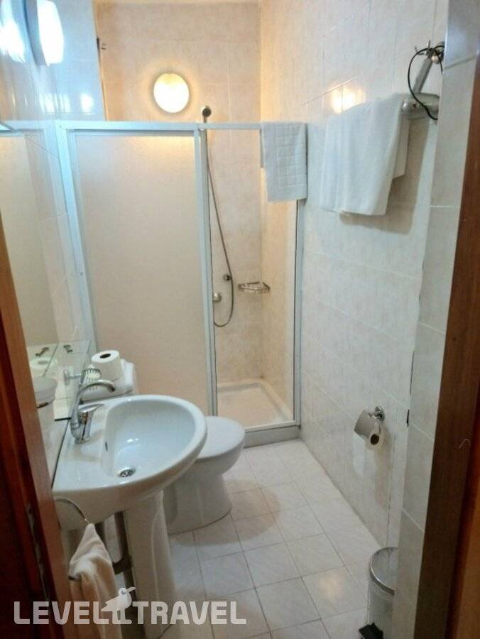 Изображение отеля 3