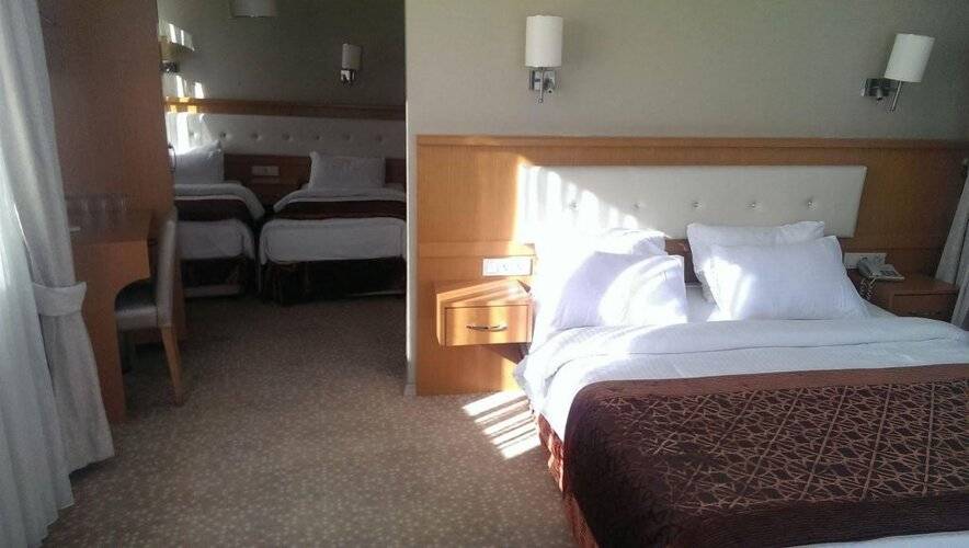 Taya Hatun Hotel