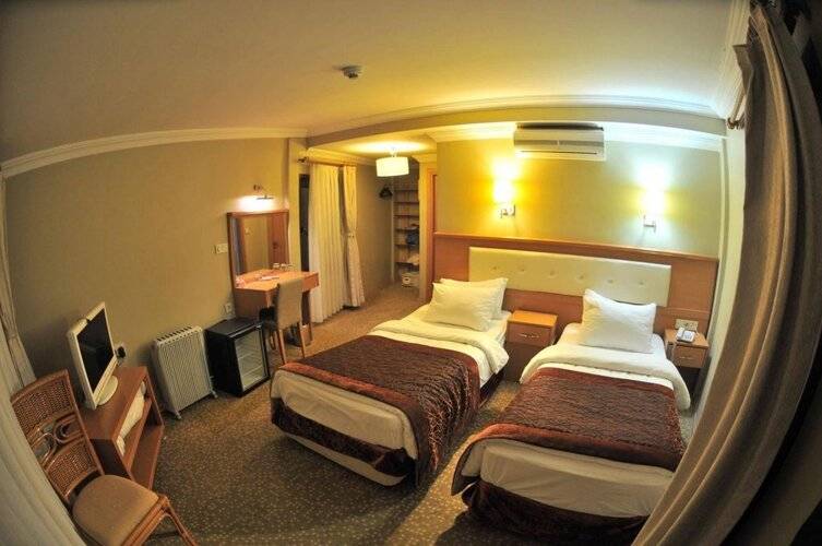 Taya Hatun Hotel