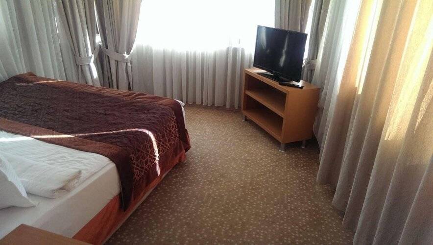 Taya Hatun Hotel