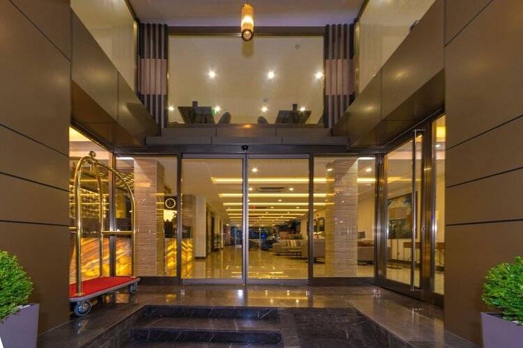 38 Hotel