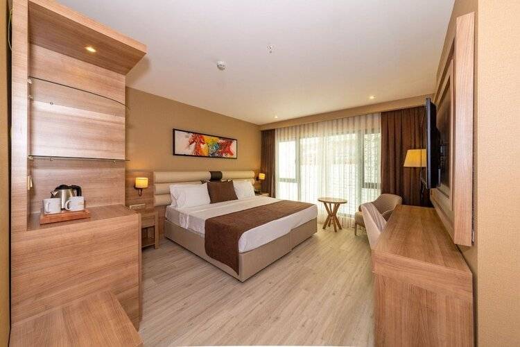 38 Hotel